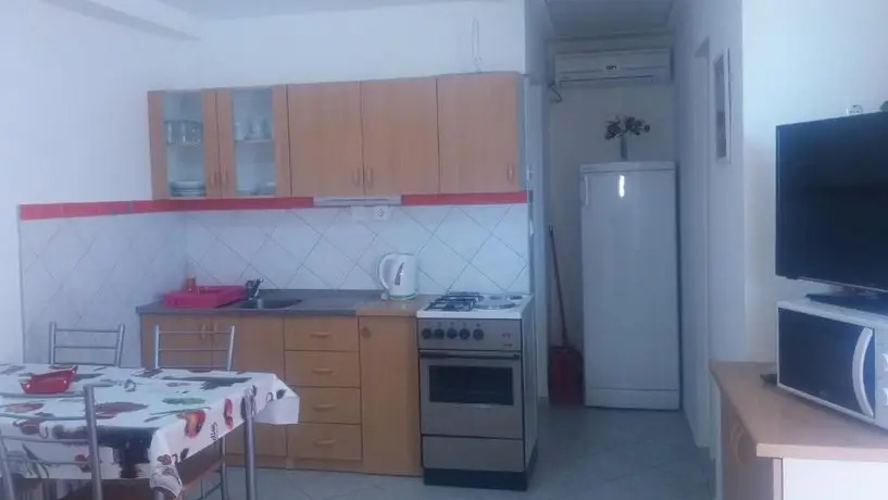 Apartmani ljiva i Jabuka