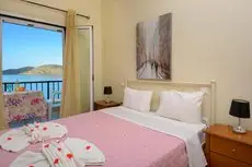 Korfos Sea Side Apartment 