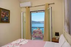 Korfos Sea Side Apartment 