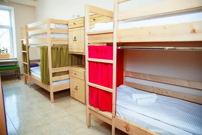 Coin Apartments & Hostel