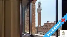 TORRE VINCENTI - Fascinating view in Piazza del Campo 