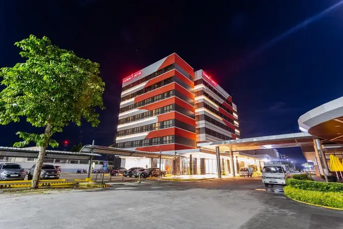 Summit Hotel Tacloban