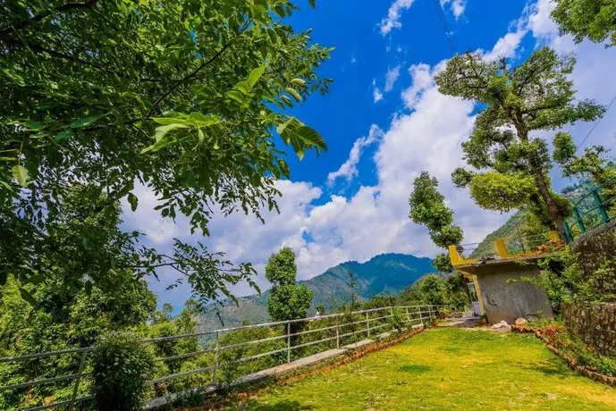 Home Valley StudioCompany Garden Mussoorie