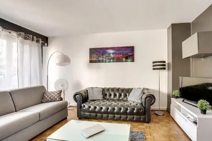 Modern Flat 15min Paris - Orly 