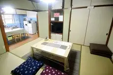 Samurai Apartment 