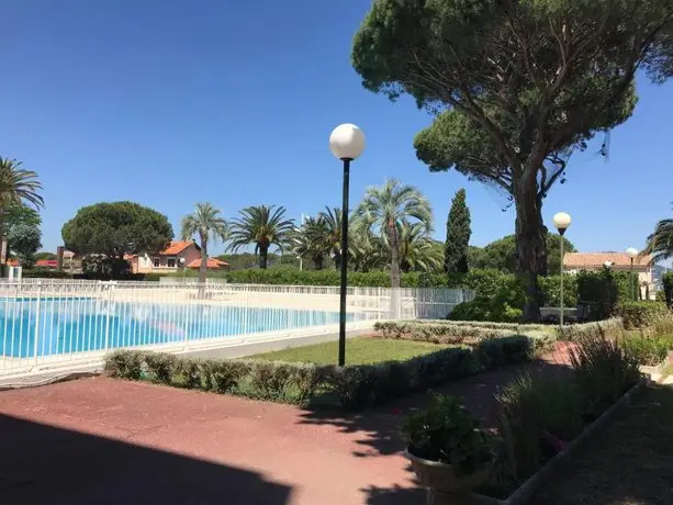 Saint Tropez residence avec piscine