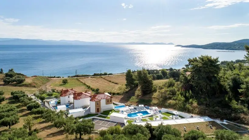 Villa D'Oro - Luxury Villas & Suites 