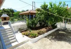 Garden by the beach 