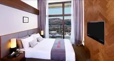 Ramada Hotel & Suites by Wyndham Gangwon Pyeongchang 