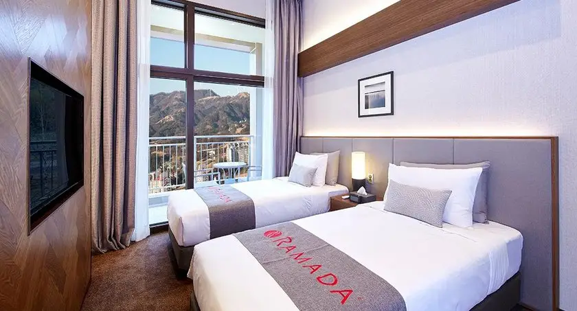 Ramada Hotel & Suites by Wyndham Gangwon Pyeongchang 