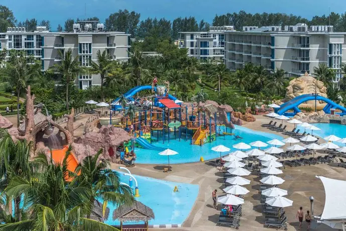 Splash Beach Resort Maikhao Phuket