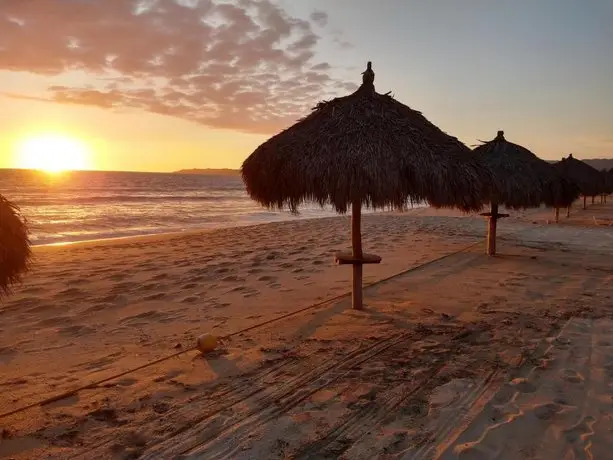 Flamingos Beach & Resort Nuevo Vallarta