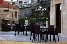 La Place Hotel 