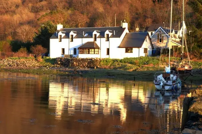 Pier House Glencoe