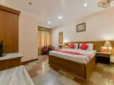 Hotel Grand Seasons Kochi 