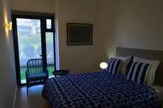 AZURI Serviced Garden Apartment 