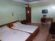 Lucia Hotel Ashaiman 