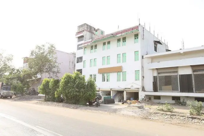 OYO 8840 Hotel Namaskar 