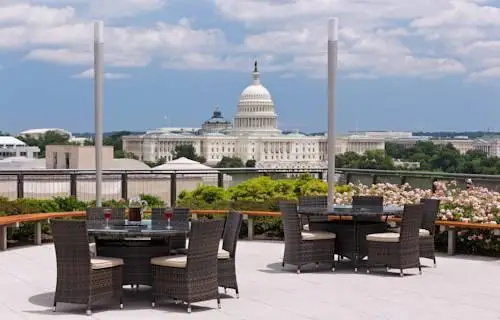 Marriott Execustay Newseum Penn 