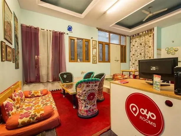 OYO 1060 Hotel Rahwaas 