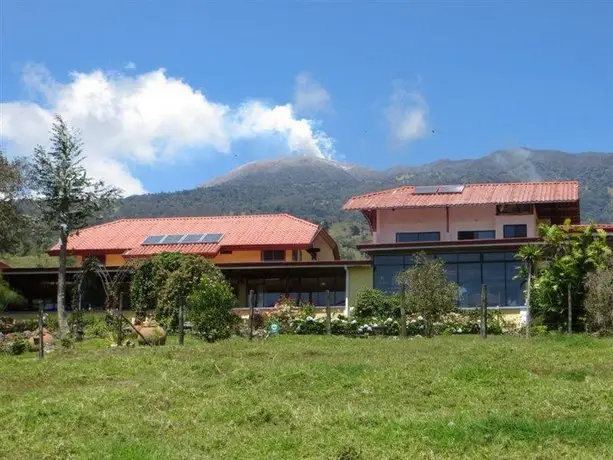 Guayabo Lodge 