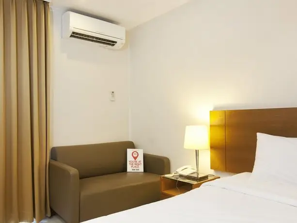 Nida Rooms Metro Bangkapi Rail Link 