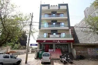 Hotel Sarvasa Residency 