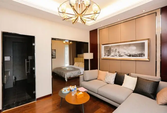 Qingdao Lohas Home Hotel 