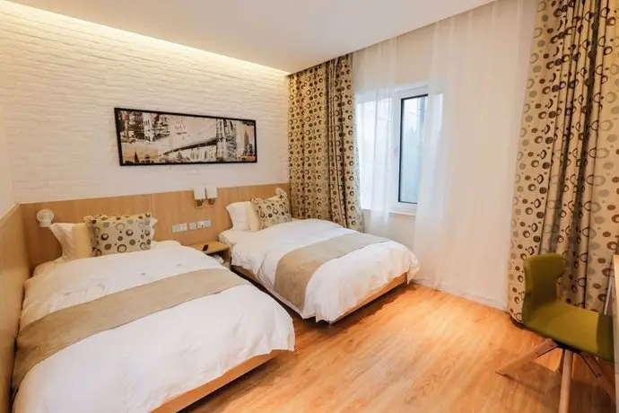 Qingdao Lohas Home Hotel 