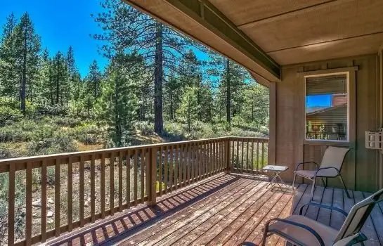 Modern Rustic Central Truckee 3BR Newly Built Home by RedAwning 