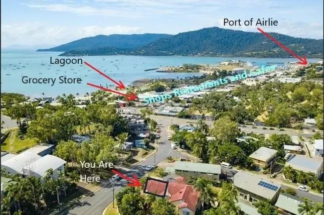 Beach House on Begley - Airlie Beach Central