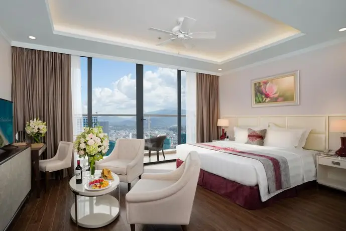 Vinpearl Condotel Beachfront Nha Trang 