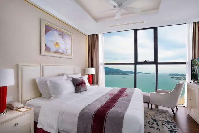 Vinpearl Condotel Beachfront Nha Trang 