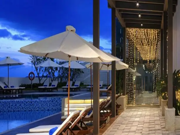 Vinpearl Condotel Beachfront Nha Trang 