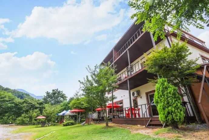 Yangpyeong Shimizu Pension 