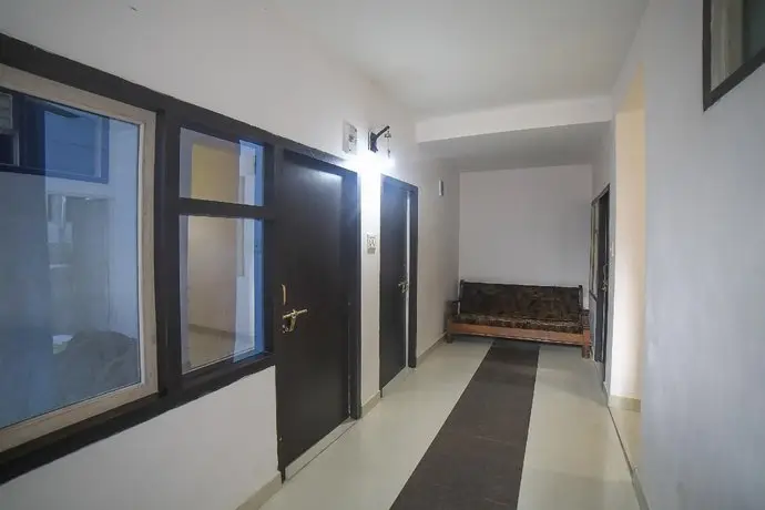 Cozy 1BR Stay on Mall Road Manali