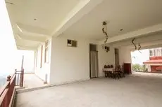 Valley-View 1BHK Home in Dharamshala 