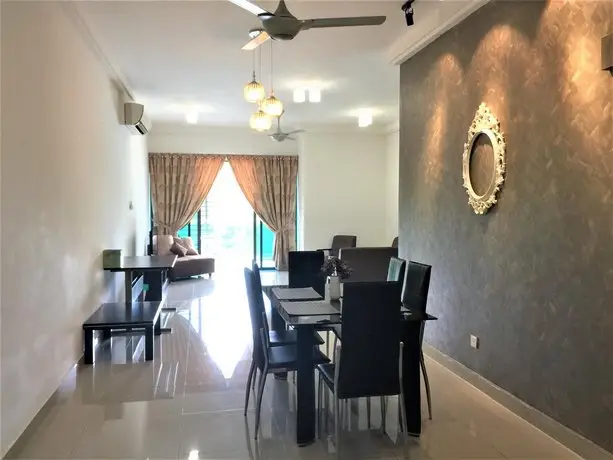 Spacious Three Bedroom Condo Cyberjaya