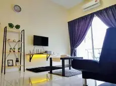 Puchong Skypod 10 Pax IOI Mall Cozy Apartment 