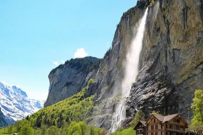 Breathtaking waterfall apartment