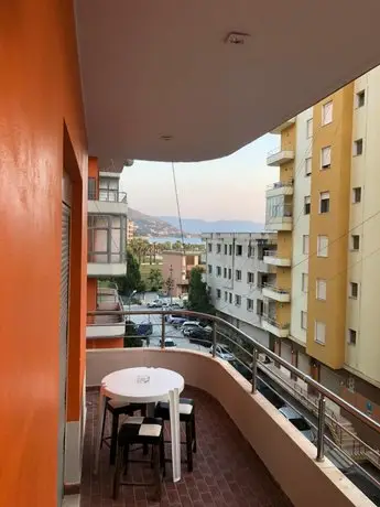 Malaj Apartments