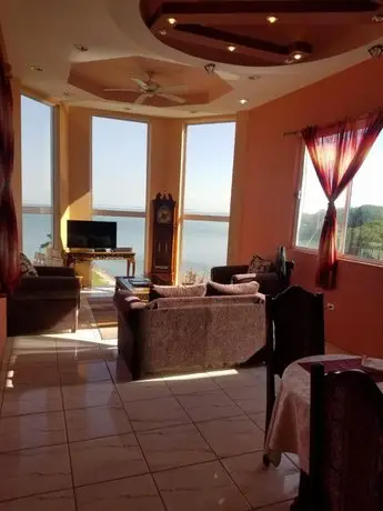 See Belize Sea View Apartments