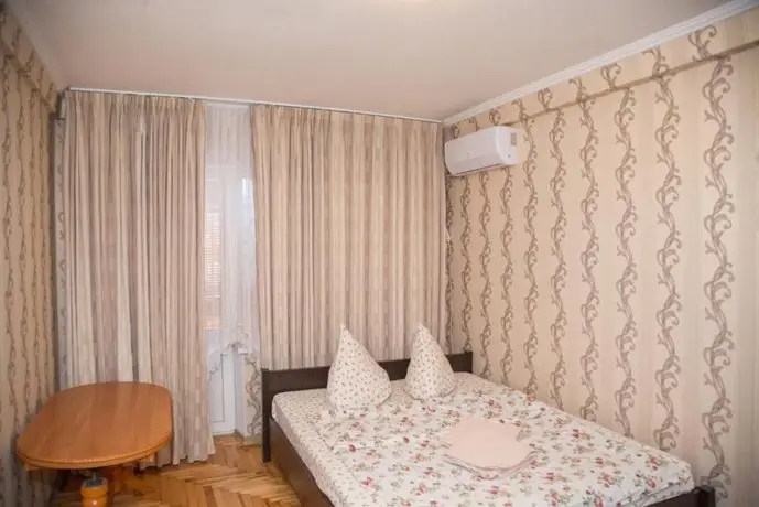 1 Room Apart On Str Ukrainskaya 34