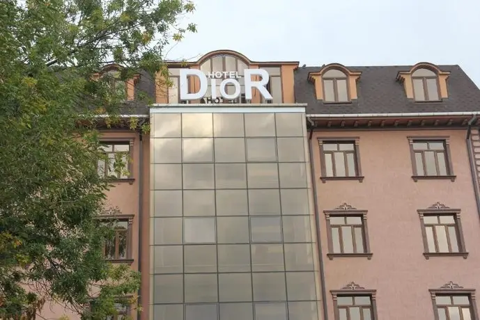 Dior Hotel