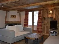 Bosset - Appartement style chalet Bien equipe avec cheminee 