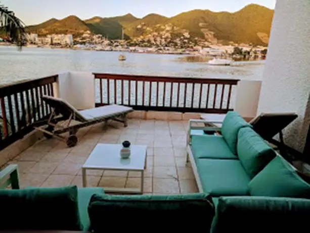 Sint Maarten 2 Bedrooms Simpson Bay