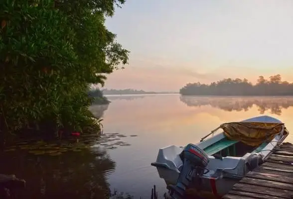 Homestay - River Edge Bentota