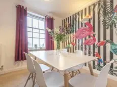 Tropical Paradise Apartment Exeter 