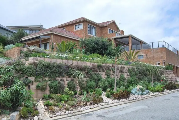 Wilderness Ocean View Cottage