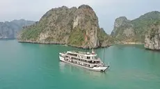 Halong Serenity Cruise 